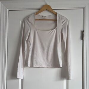 H&M Elegant White Long Sleeve Top